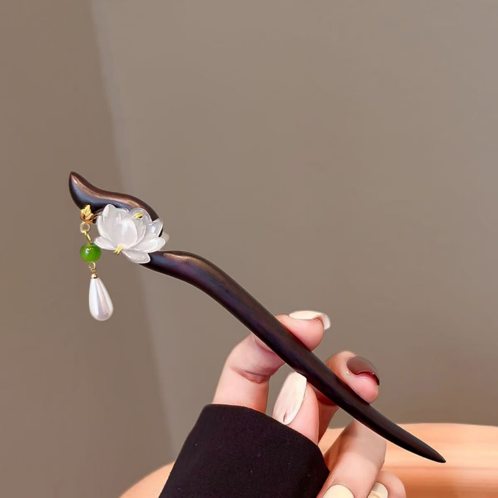 1PC エレガントなロータスウッドヘアスティック、タッセル付 - Jewelry Making For Adults のレビューと価格