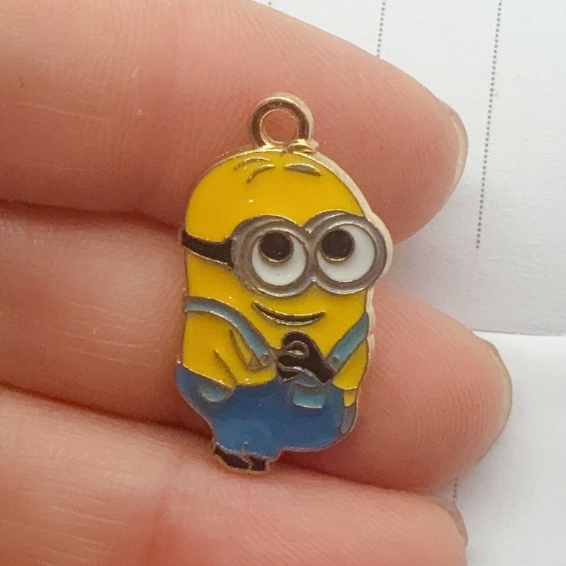 10個入り合金製ドリップオイル漫画ペンダント、DIYジュエリ - Jewelry Making Factory のレビューと価格