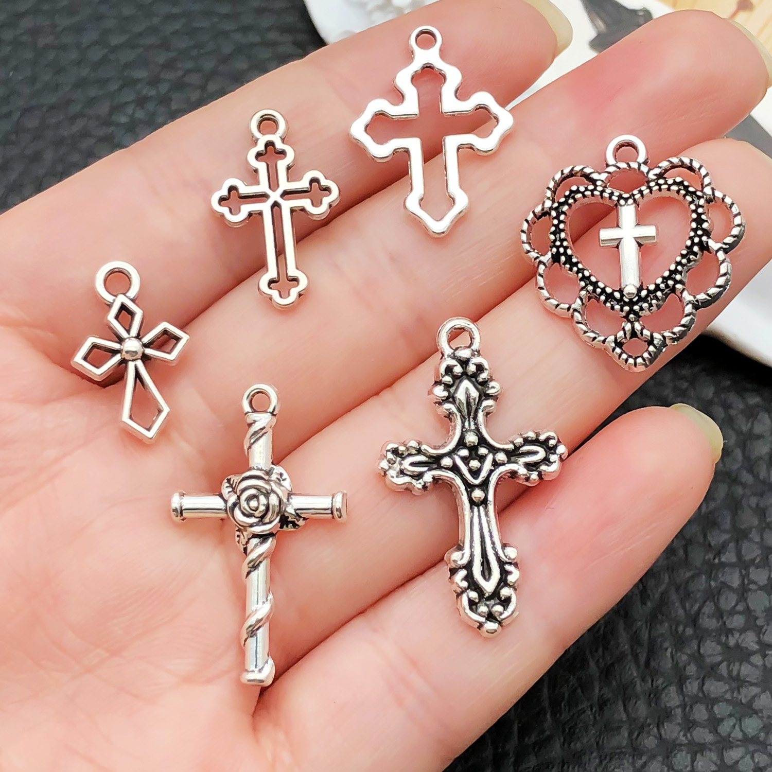 52個のクロスペンダント詰め合わせ (アンティークシルバー/ - Jewelry Making Online のレビューと価格