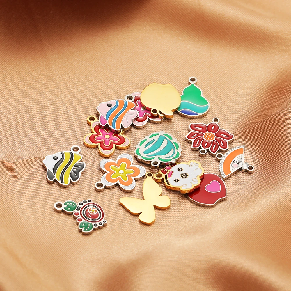 ジュエリー作り用のステンレススチールチャーム,5個,蓮,蝶, - Jewelry Making 4 Year Old のレビューと価格