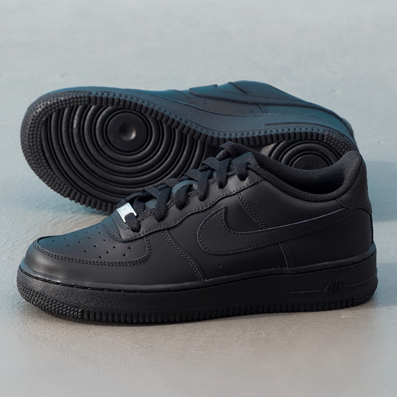 ナイキ(Nike) レディースシューズ エア フォース 1  - Nike Shoes Air Force 1 のレビューと価格